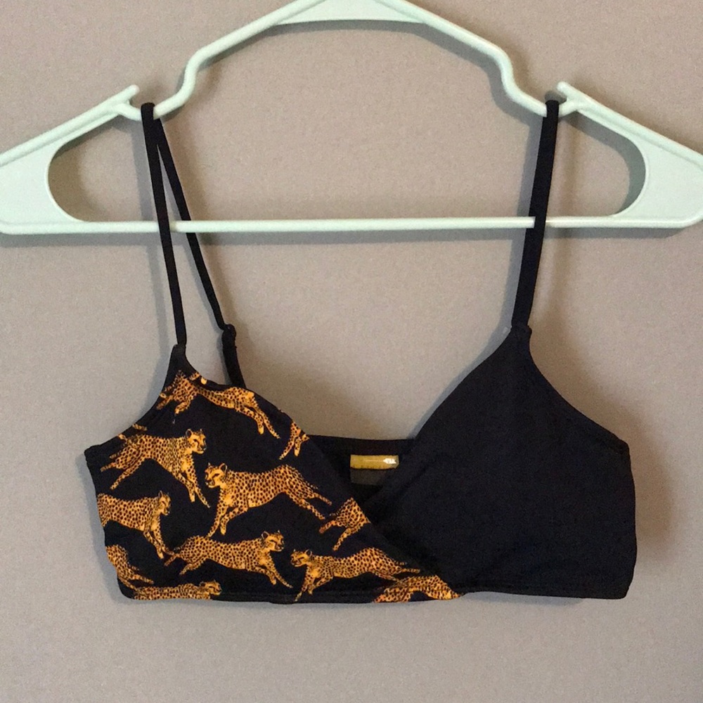 NWOT Cheetah Pattern Swim Top